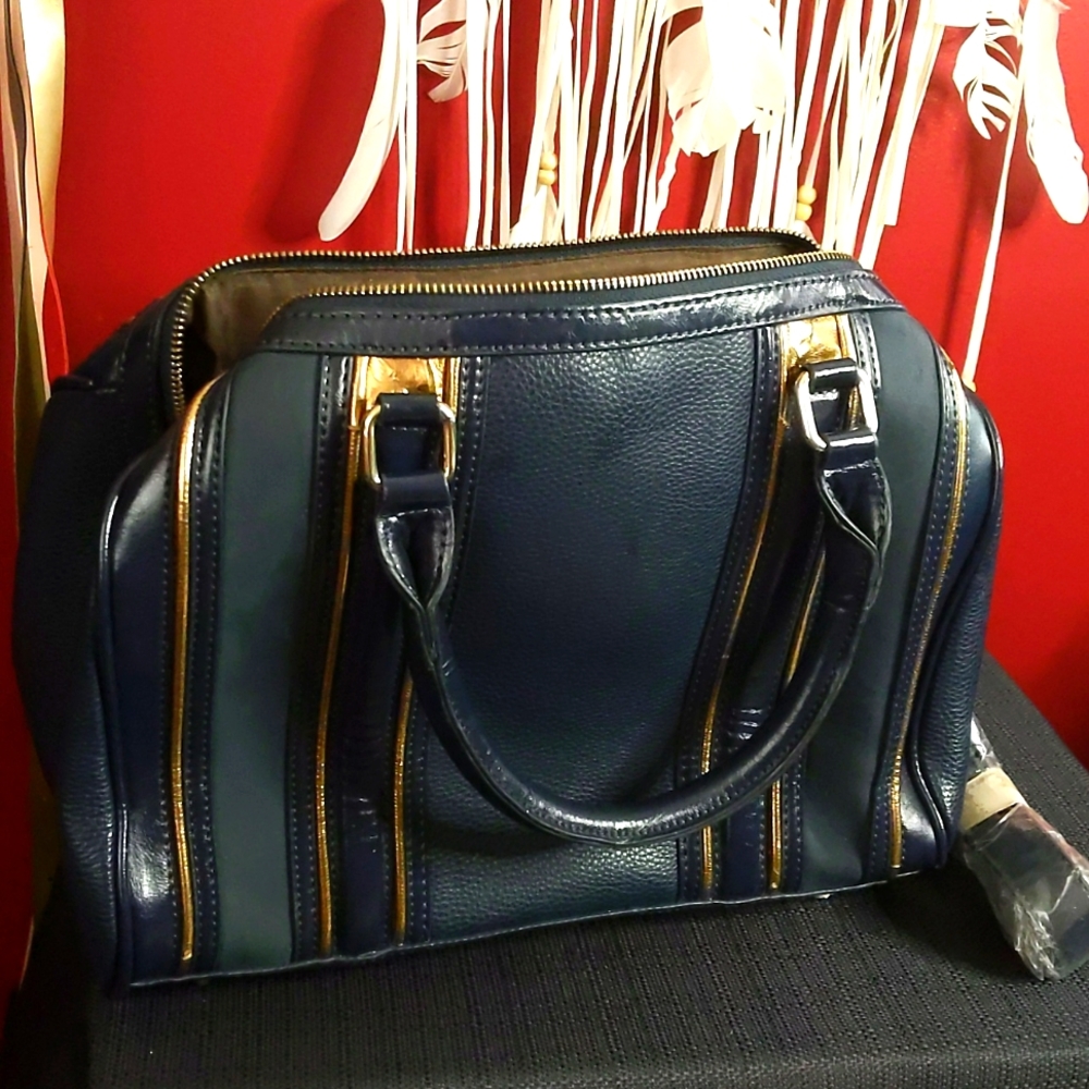 Vintage purse